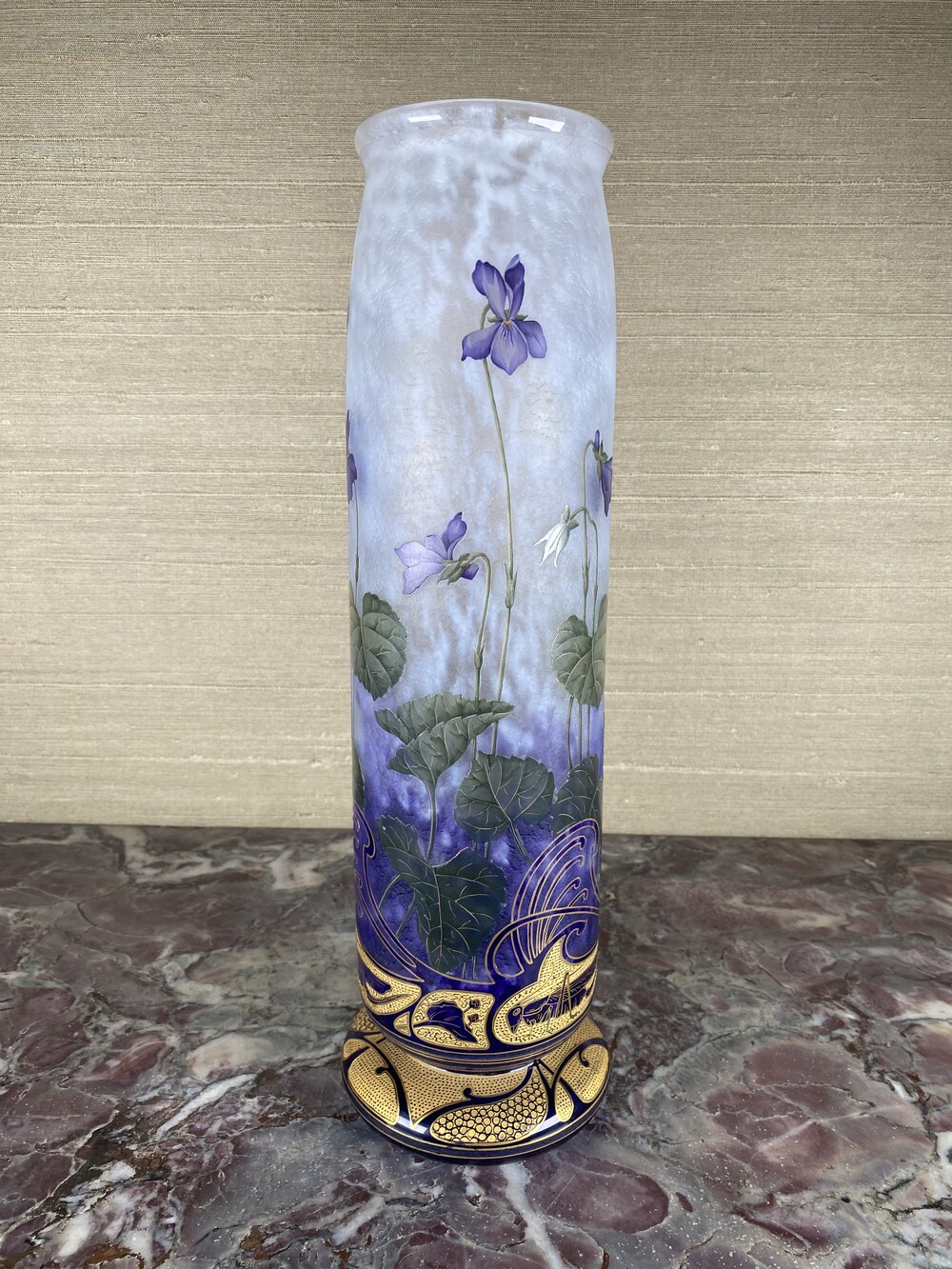 Daum Nancy violet vase