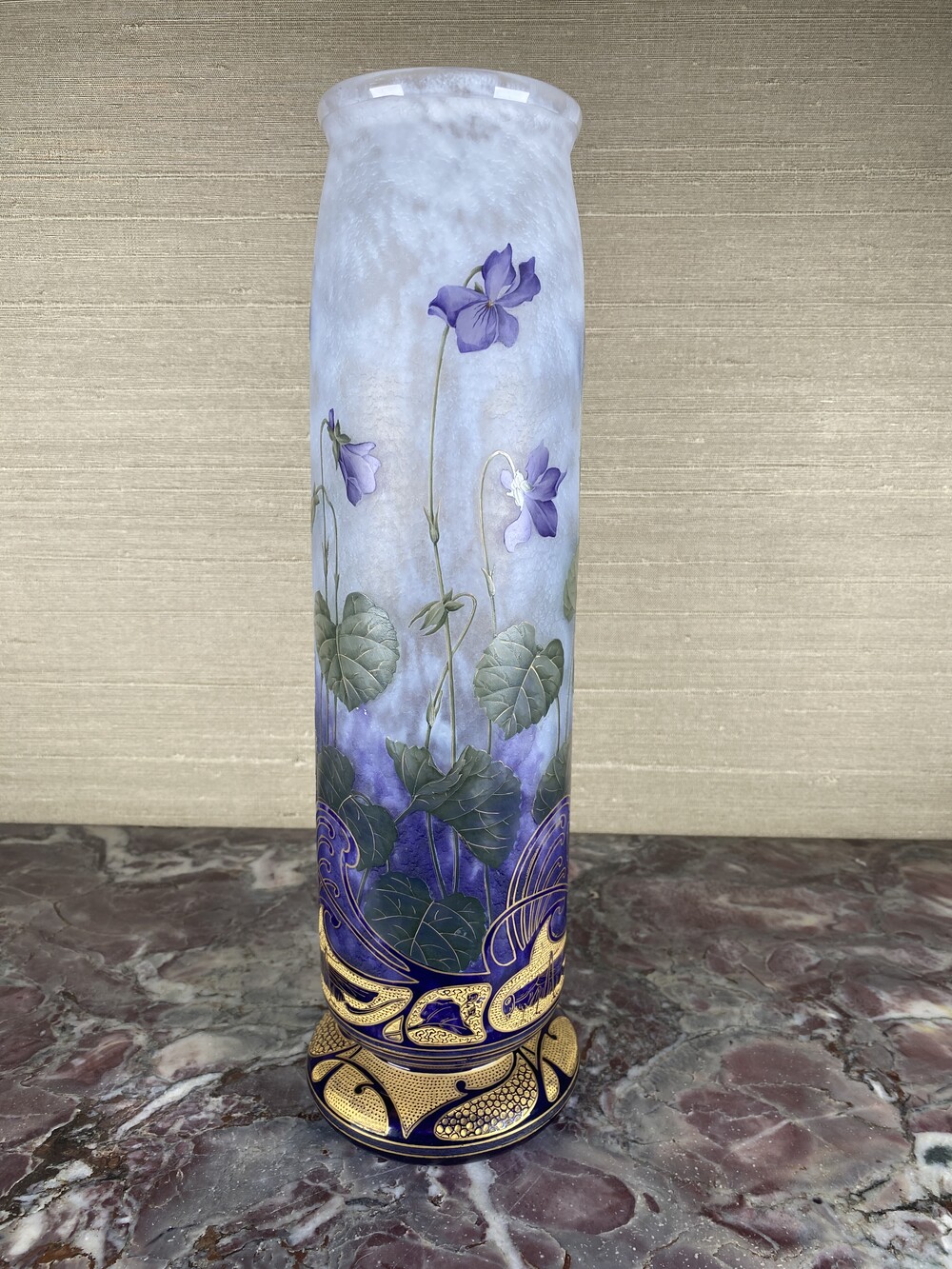 Daum Nancy violet vase