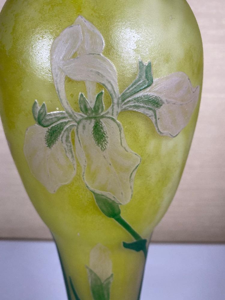 Daum, wheelcut vase