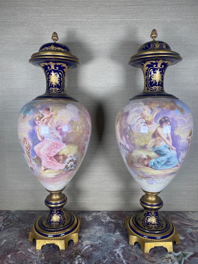 Vases faience Sèvres 